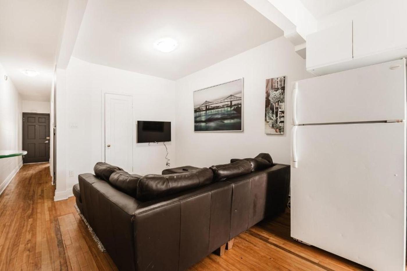 Apartment One Bedroom Near Frontenac Metro 2159-05 Montreal